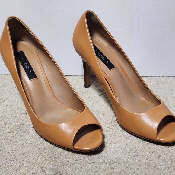 100% Leather Camel Brown Ann Taylor Open Toe Heels Size 8 - Picture 9 of 14